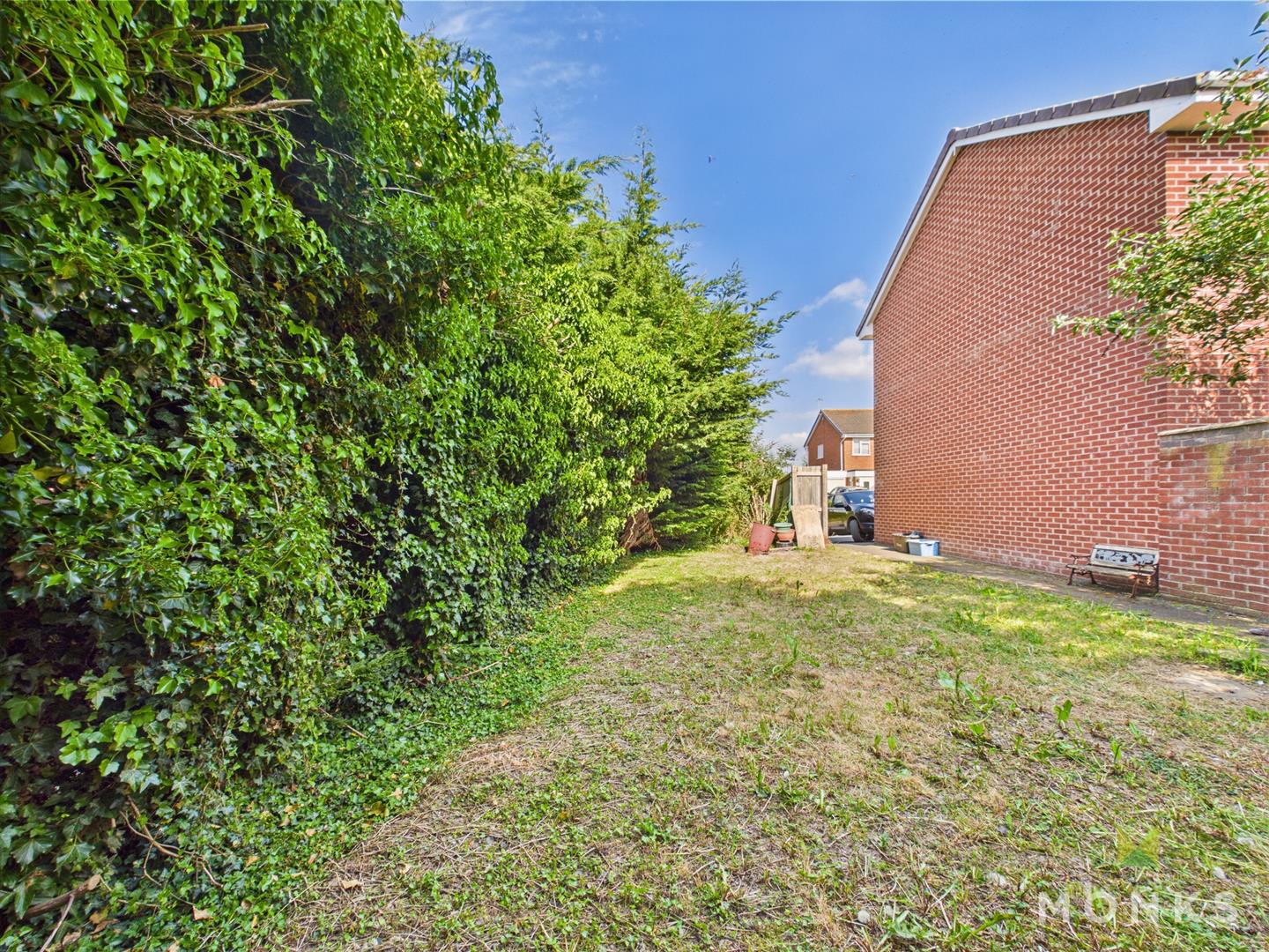 2 Campbell Close, Oswestry, SY11 2XW SSTC